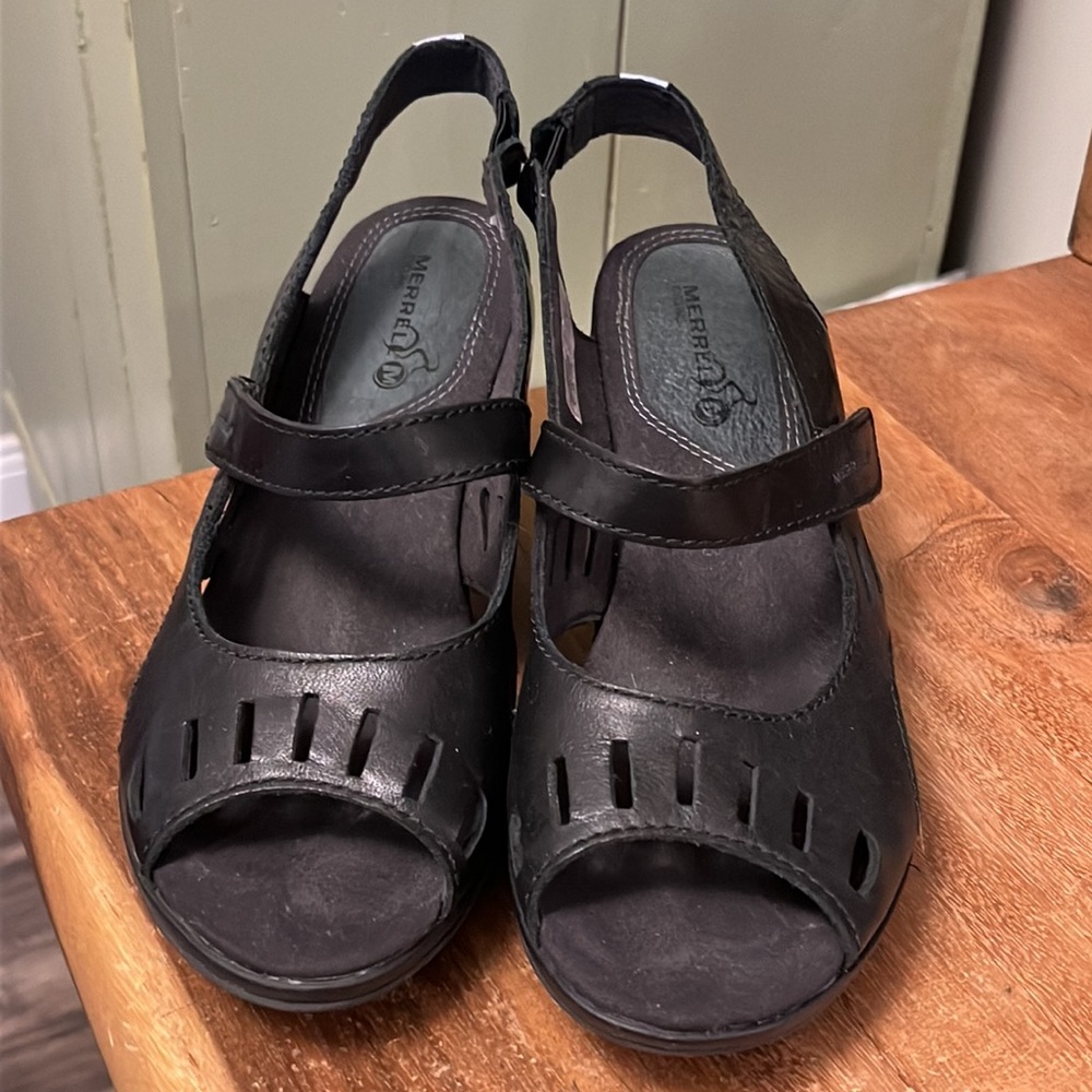 Merrell • Open Toe • Heeled • Pumps - Picture 2 of 10